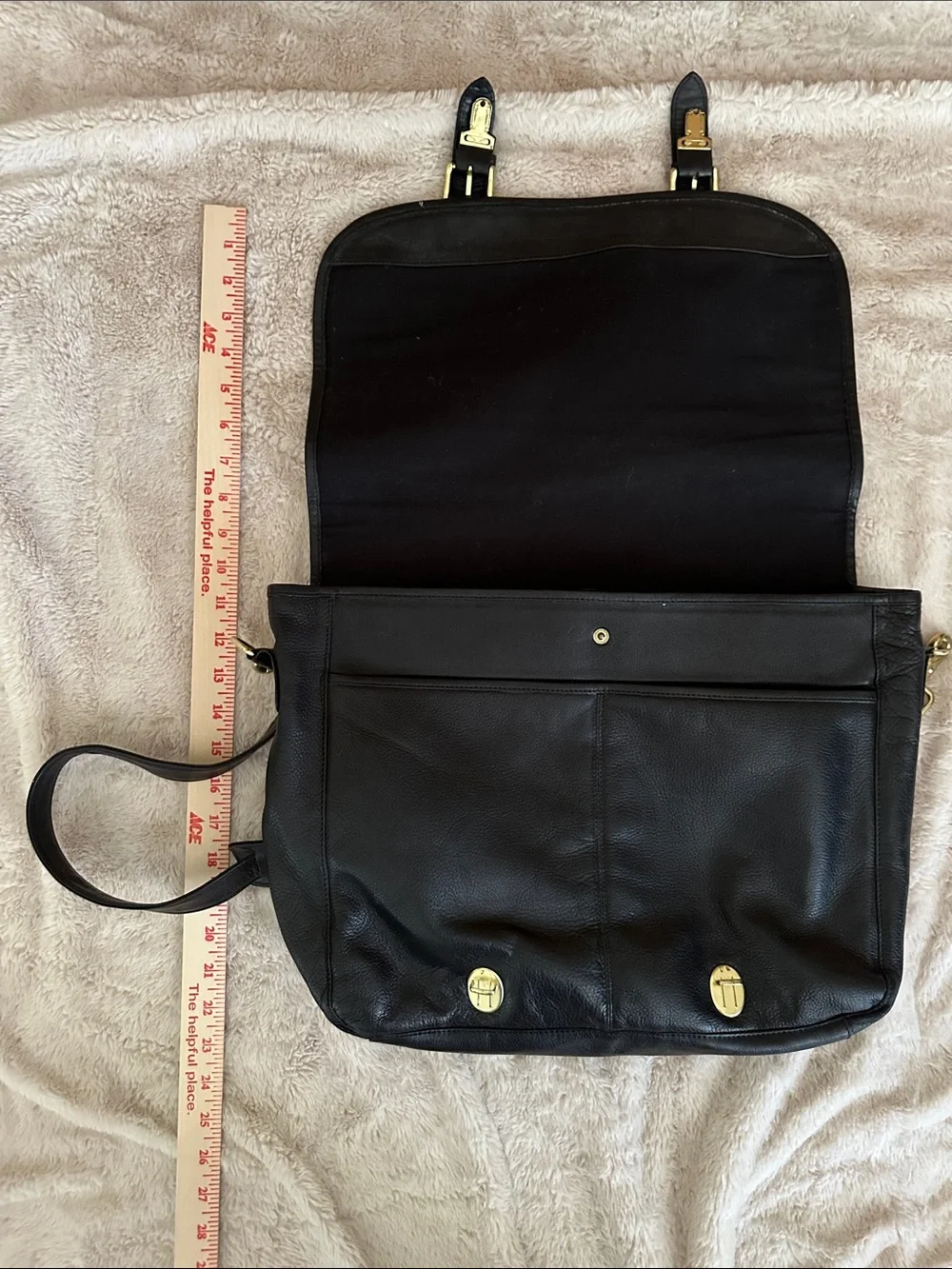 Gorgeous Vintage-Style Black Real Leather Messenger Bag / Briefcase 💼